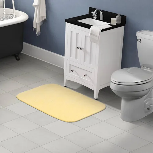 Vista 2 de Garland Rug Cabernet - Alfombra de baño lavable de nailon, 24 x 40 pulgadas, color amarillo pato de goma patito de goma amarillo