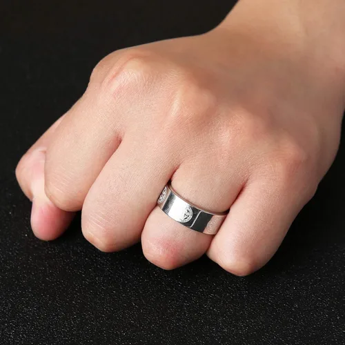Vista 2 de HZMAN Anillo de exorcismo de San Benito para hombre de acero inoxidable cruz católica romana protección de demonios cazador de fantasmas oro y plata