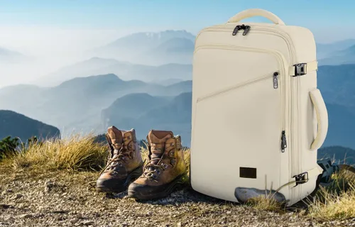Vista 146 de MATEIN - Mochila de viaje extragrande de 10.56 galones, mochila de viaje ampliable apta para aerolíneas, para viajeros de fin de semana, hombres