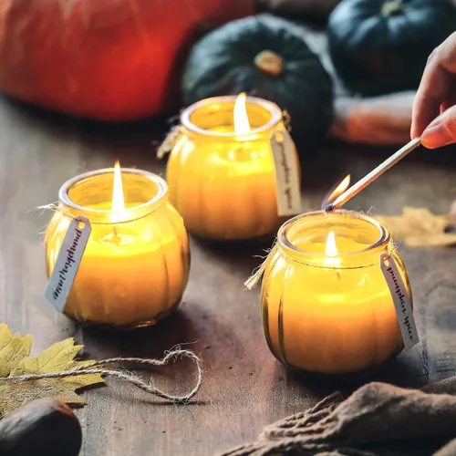 Vista 3 de Velas de otoño, 3 velas en forma de calabaza, vela perfumada de especias de calabaza, 3 x 5 onzas Regalo de decoración de otoño, regalos de Acción