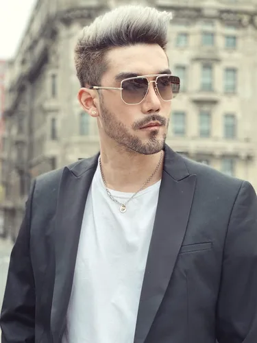 Vista 2 de PORADAY Gafas de sol cuadradas de aviador para hombres y mujeres estilo militar marco de metal gafas de sol degradadas protección UV400