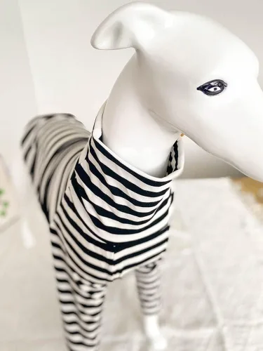 Vista 5 de Greyhound Clothes - Overol básico de algodón suave con cuello alto y rayas, chaleco de manga larga, pijama elástico para perro galgo, Whippet Negro