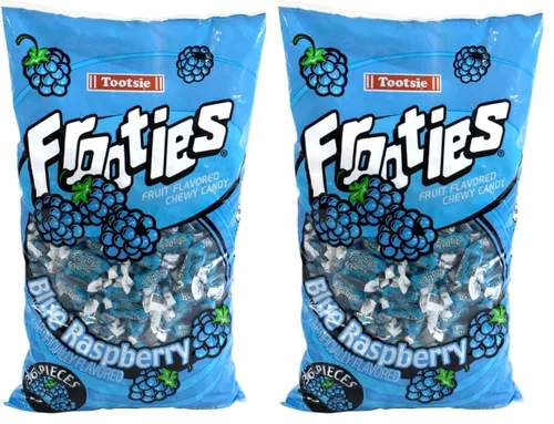 Vista 2 de Caramelos masticables Frooties de Tootsie Roll, sabor a frambuesa azul, bolsa de 38.8 onzas.