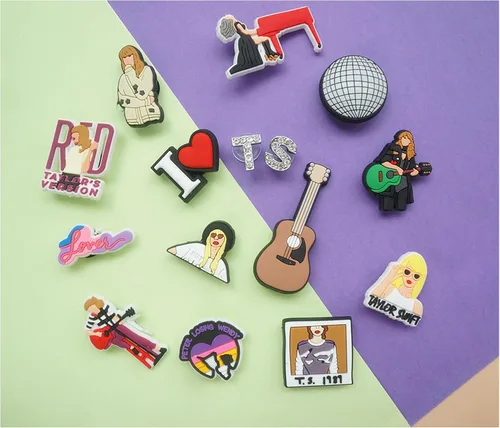 Vista 5 de 15 dijes musicales de cocodrilo para cantante, decoración de zapatos TS de PVC para niñas, adultos, adolescentes, pulsera, regalo de fiesta