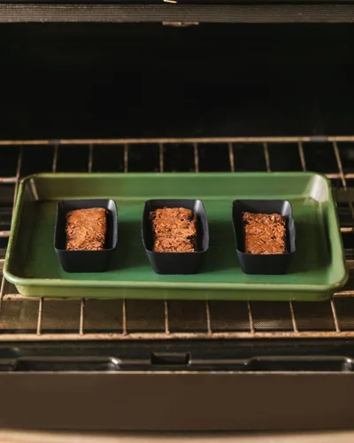 Vista 3 de The Silicone Kitchen Mini moldes individuales de silicona para pan, reutilizables, no tóxicos, sin BPA, aptos para lavavajillas, accesorios de caja