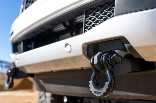 Vista 3 de Rough Country Soporte de gancho de remolque a grillete para Ford Ranger 2019-2021 - RS144 Negro