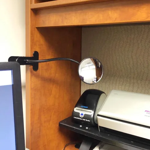 Vista 2 de Espejo de visión trasera de cubículo con clip acrílico Ampper, espejo convexo de seguridad flexible para monitores de visión trasera de escritorio