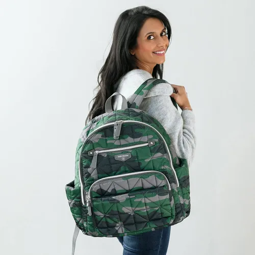 Vista 8 de TWELVElittle Mochila Companion DiaperBag 2.0 - Incluye cambiador. Bolsillos aislados. Mochila de moda para pañales, Camo Print, talla única