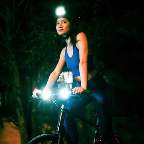 Vista 2 de Lumos Firefly - Sistema de luz inteligente para bicicleta, sincronización de luz LED delantera y trasera, brillo personalizado, patrón de flash