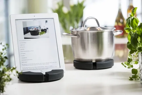 Vista 5 de Sagaform Cook n Read - Salvamanteles y soporte para tabletas, color negro