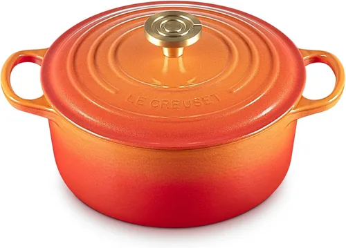 Vista 28 de Le Creuset Horno holandés redondo Signature de hierro fundido esmaltado, 4.5 cuartos de galón., Artichaut