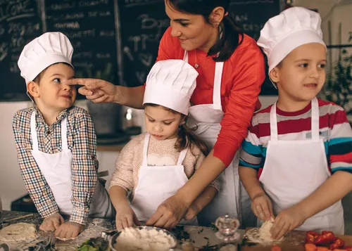 Vista 5 de ESHATO Sombrero de chef para niños, gorra de cocina de algodón elástico ajustable para niños