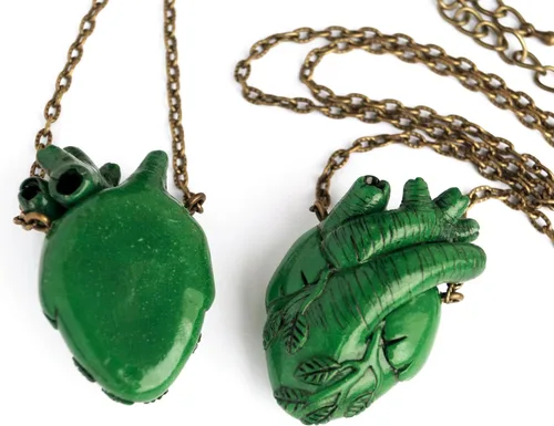 Vista 10 de Collar de corazón anatómico