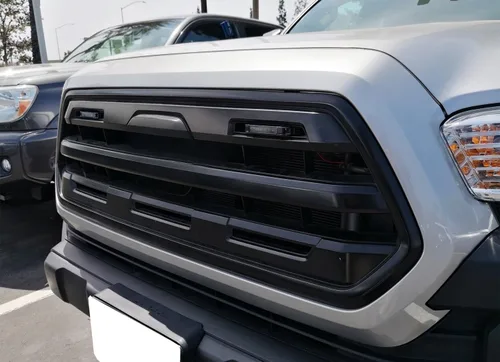 Vista 6 de iJDMTOY Kit de luces LED ámbar de lente ahumada compatible con Toyota Tacoma 2012 en adelante, juego central de 2 lámparas de marcador con cableado