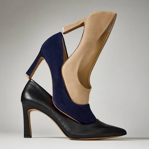 Vista 7 de Vince Camuto Womens Retsie Shoe