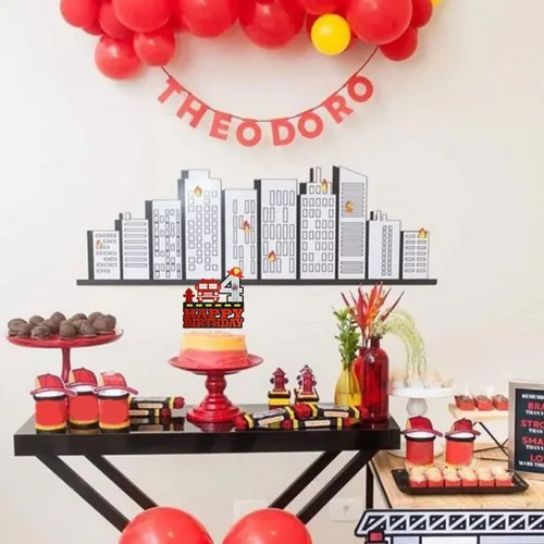 Vista 4 de Decoración para pastel de fuego de 4º cumpleaños – Sombrero de hidrante de escalera de camión temática para fiesta de cumpleaños SugarGera