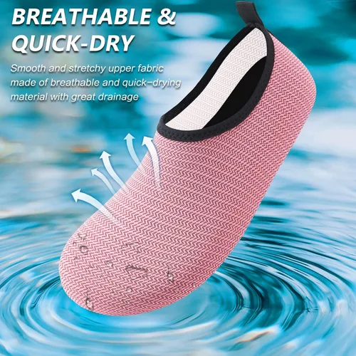Vista 2 de Deevike Zapatos acuáticos para mujeres y hombres, estilo descalzo, de secado rápido, calcetines de agua sin cordones para playa, piscina, natación
