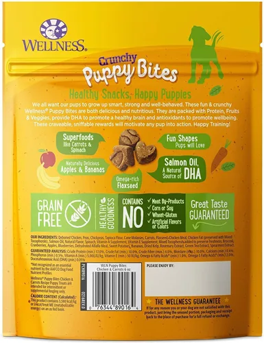 Vista 2 de Wellness Crunchy Puppy Bites - Golosinas de entrenamiento para perros sin granos naturales (paquete de 2 bolsas de pollo y zanahorias de 6 onzas)