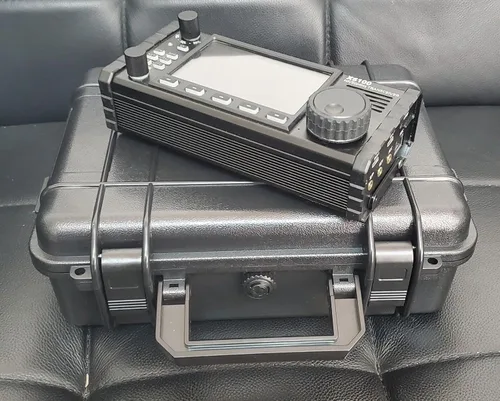 Vista 3 de Caja impermeable de encargo GOBOX X6100 IP67 para el caso del descubrimiento de XIEGU X6100