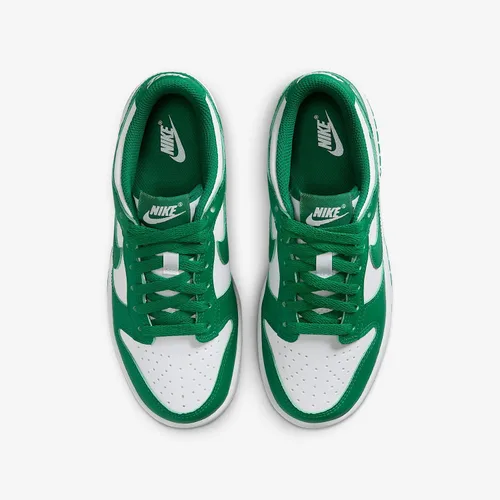 Vista 36 de Nike Kid's Dunk Low Sneaker