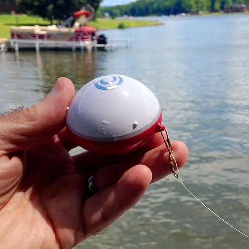 Vista 2 de Reelsonar iBobber - Buscador de peces inalámbrico portátil Bluetooth con medidor de profundidad, rango de profundidad de 41 metros, vida útil