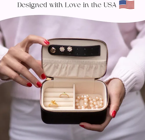 Vista 4 de Joyero de viaje personalizado con inicial, regalos personalizados con monograma para mujeres, regalos de propuesta de dama de honor, organizador