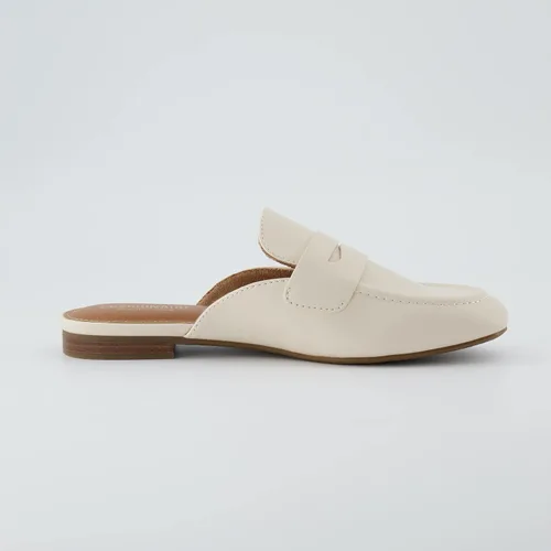 Vista 4 de CUSHIONAIRE Zapatos sin cordones Yale para mujer + espuma viscoelástica, anchos disponibles