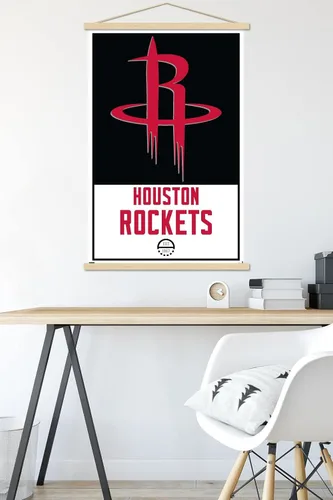 Vista 5 de Trends International NBA Houston Rockets - Póster de pared con logotipo 21, 22.375 x 34 pulgadas, paquete de impresión prémium y colgador de madera