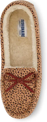 Vista 5 de CUSHIONAIRE - Pantufla tipo mocasín Sabina, para mujer, con espuma viscoelástica