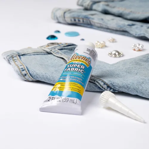 Vista 10 de Aleene's Pegamento para tela Super Fabric Adhesive, Super Strong, Ultra Flexible, Permanente, UV e Impermeable, 0.1 fl oz 3