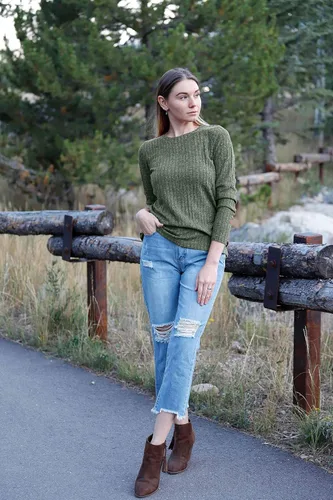 Vista 2 de OFEEFAN - Blusas de manga larga para mujer, blusas estilo túnica ligeras de cuello redondo e informales