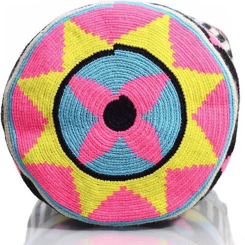 Vista 4 de WYOU Designer Collection, Handwoven Hobo Bucket Bag in Wayuu Crochet