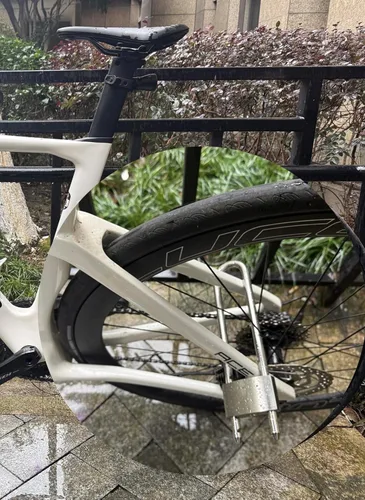Vista 6 de Cerraduras de acero inoxidable para todo tipo de clima, 2 cerraduras en U para bicicleta, cerraduras para exteriores con 8 llaves, 2.76 pulgadas