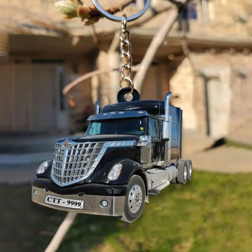 Vista 2 de Llavero personalizado en forma de camionero, llaveros personalizados para hombres, regalos de llavero personalizado para camionero, Estilo 00.