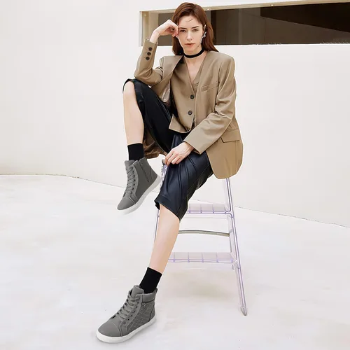Vista 3 de hash bubbie Women's High top Sneakers Lace up PU Leather Fashion Shoes Black Boots Fuzzy Ankle Booties with Zipper