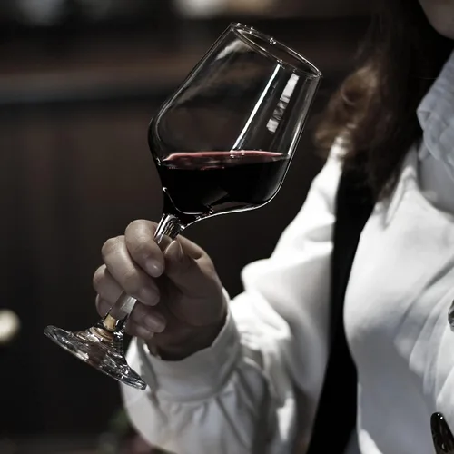 Vista 3 de LUXU Juego de copas de vino de 4,15 onzas líquidas