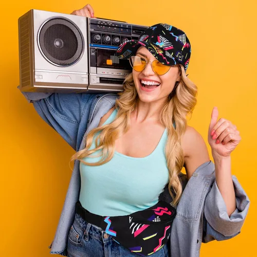 Vista 4 de Sotiff Trajes retro de 2 piezas de los años 80 y 90 para mujeres y hombres, riñonera y sombrero de los años 80, disfraces de los años 90, cintura