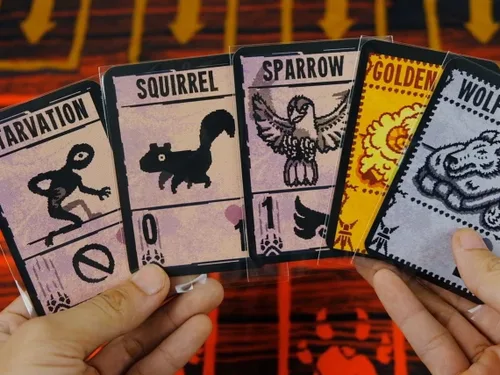 Vista 3 de Juego de cartas de inscryption con 230 cartas laminadas