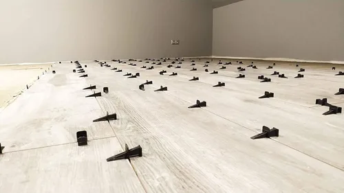 Vista 6 de 500 espaciadores de azulejos de 1/8 pulgadas (clips), 100 piezas - Cuñas reutilizables, 1 alicates de instalación gratis - Sistema de nivelación