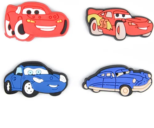 Vista 5 de XQNB Diferentes dijes de zapatos de PVC de dibujos animados para zapatos de coche, decoración de pulsera, accesorios para regalos de fiesta de niños