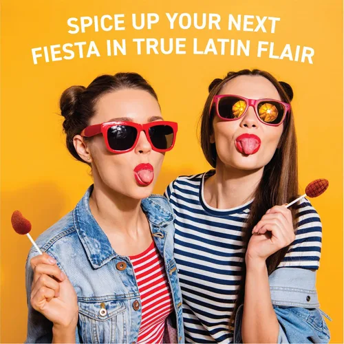Vista 5 de Vero Paletas con sabor a mango recubiertas con chile en polvo, bolsa de 10 unidades (peso neto: 5.6 onzas), dulces mexicanos envueltos