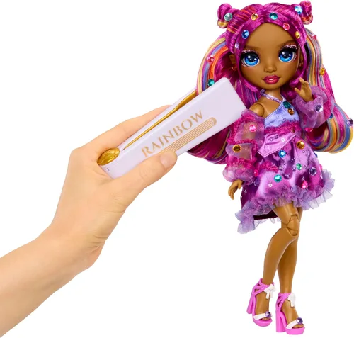 Vista 5 de Rainbow High Be Dazzling Fashion Dolls- Noemie Violette (Purple) with Bedazzler Tool and Sparkle Gems