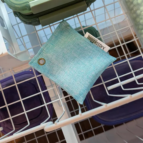 Vista 4 de Bolsa purificadora de aire, 2.64 onzas, de la marca Moso Natural, Azul, 2