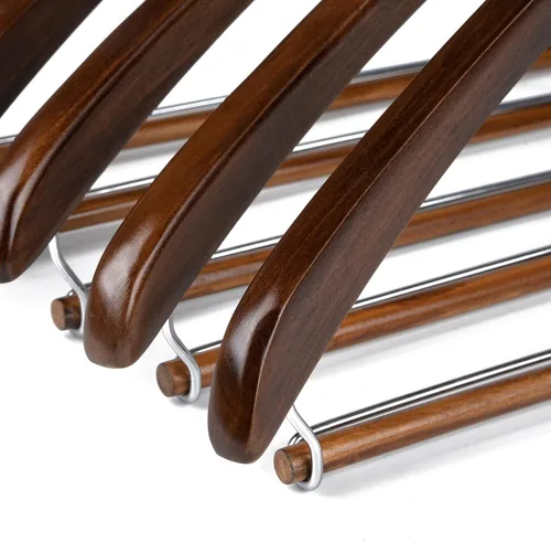 Vista 4 de Quality Hangers Perchas de madera hermosas y resistentes para abrigos, perchas curvas, ideales para viajeros, colgador resistente con barra