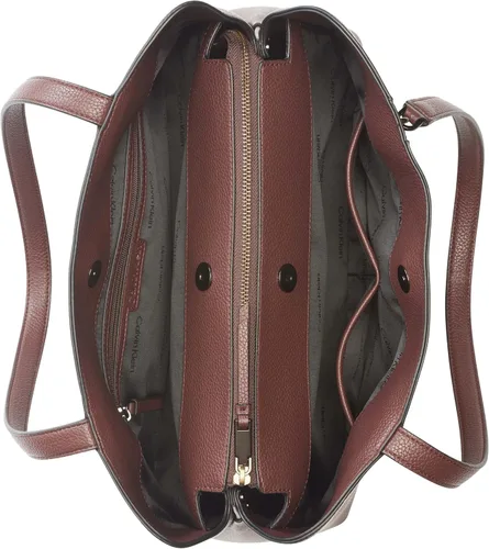 Vista 6 de Calvin Klein Bolsa Adeline con triple compartimento