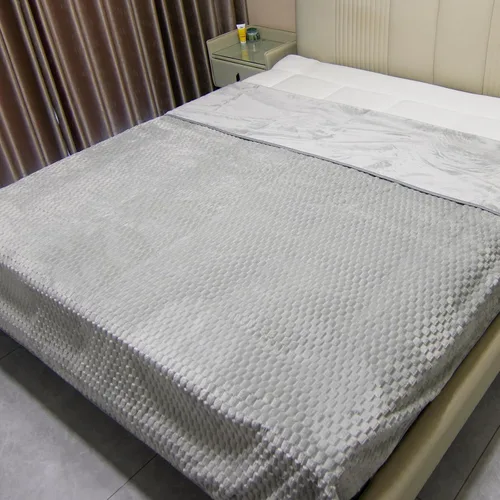 Vista 15 de Ahinahwap Manta resistente al agua para cama, sofá, manta para gatos y perros, impermeable, lavable, protector de muebles pequeño y acogedor
