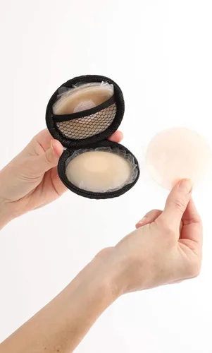 Vista 7 de Love Salve Silicone Nipple Covers Reusable Adhesive Breast Petal Pasties with Case