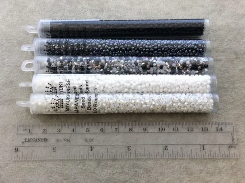 Vista 3 de Pewter Miyuki Round Rocailles 8/0 Seed Bead Duracoat galvanizado aproximadamente 0.78 oz tubo