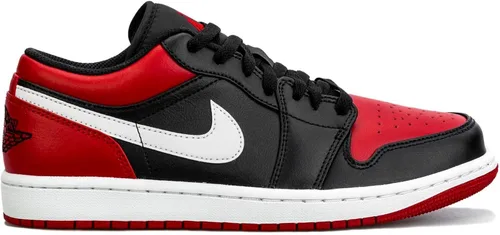 Vista 2 de Nike Air Jordan 1 Low Zapatos de baloncesto para hombre