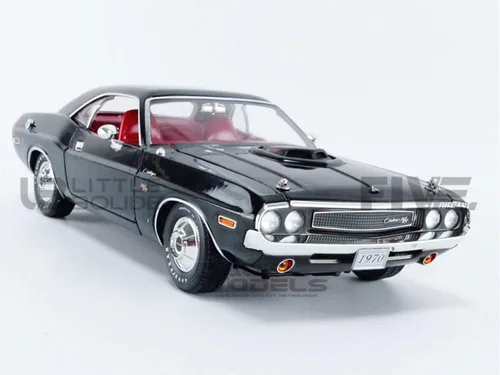 Vista 8 de 1:18 1970 Dodge Challenger R/T 440 - Paquete de 6 unidades, negro con rojo Greenlight